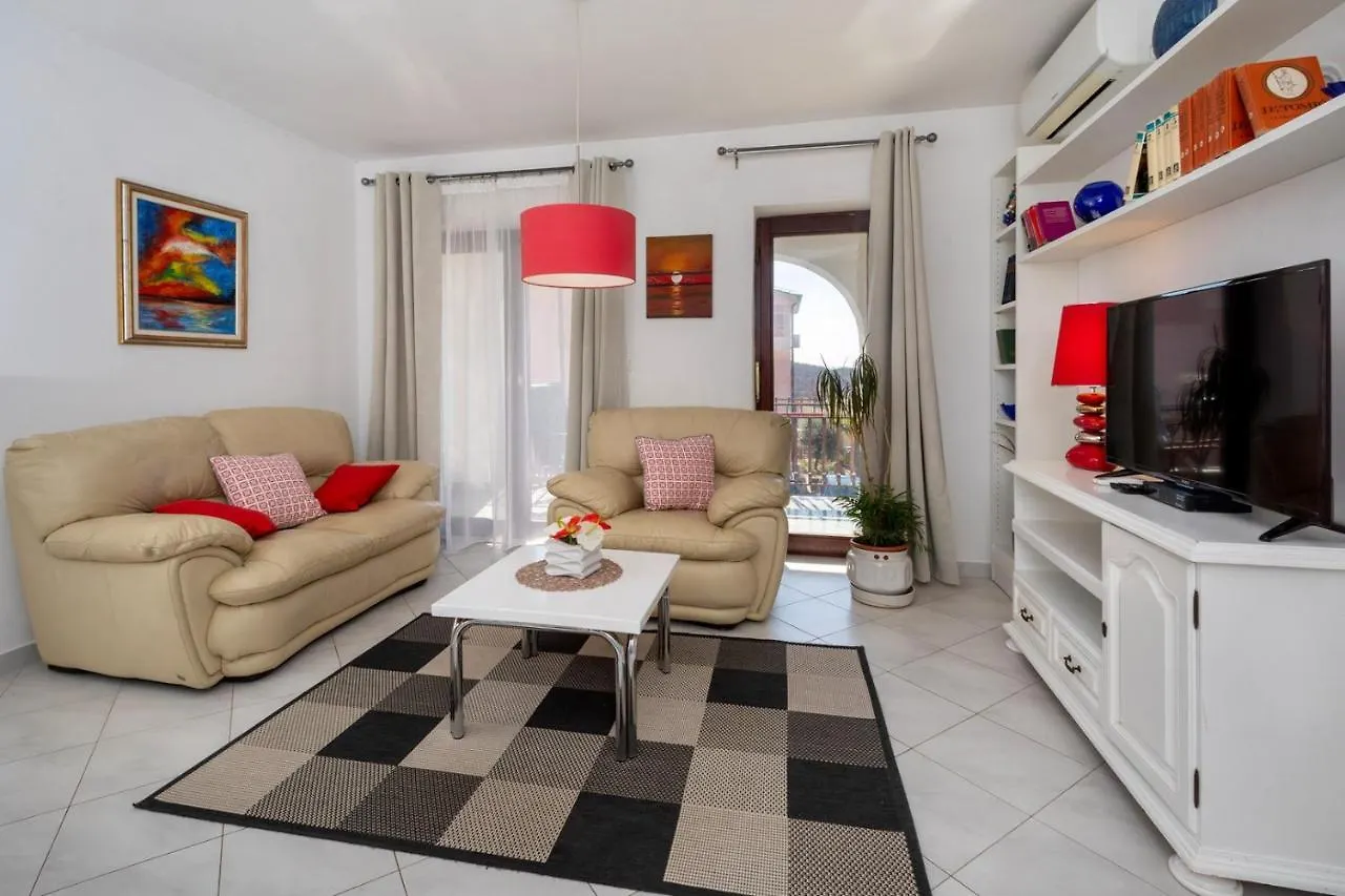 Apartment Vilma Porec 0*,